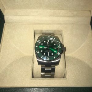Rolex Submariner green watch- 116610